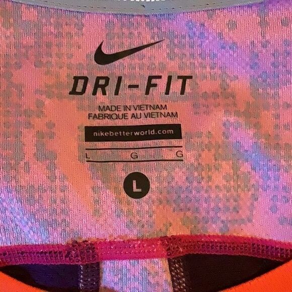Nike Dri Fit Pink & Black Running Top. Excellent Condition Size L - Picture 3 of 4